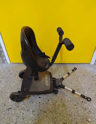 Patinete universal para silla de paseo