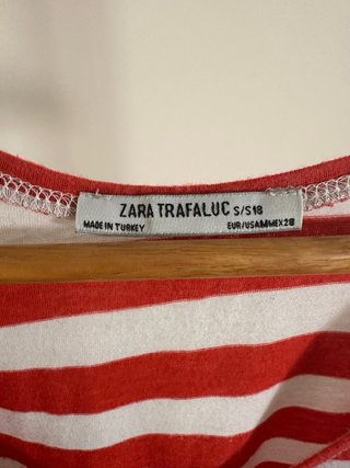 Camiseta Zara