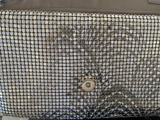 Bolso de fiesta dorado metalizado