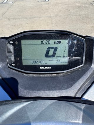 Suzuki Burgman Street EX 125 Scooter