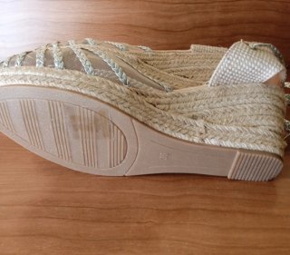 Sandalias WK cuña plateadas Talla 38