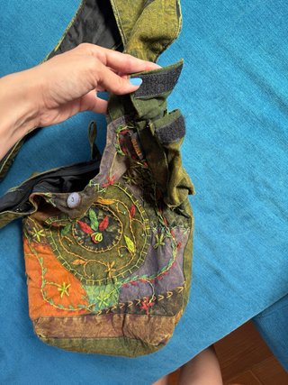 Bolso Hippie marca GURU Asa Larga Multicolor