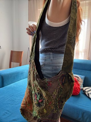 Bolso Hippie marca GURU Asa Larga Multicolor