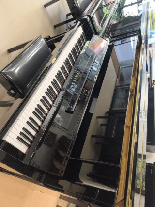 Piano Yamaha YUS1 Núm de serie 3664504