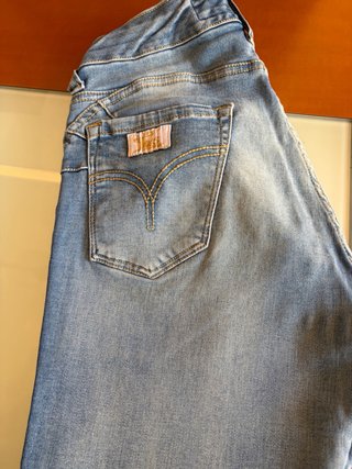 Vaqueros Lois Azules