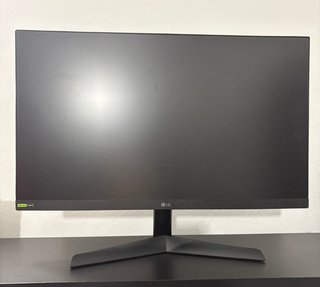 Monitor Gaming LG UltraGear 180Hz 1ms IPS