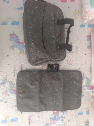 Bolso Maternidad Gris con estrellitas Tuc Tuc con