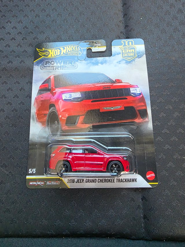 Hot Wheels 2019 Jeep Grand Cherokee Trackhawk