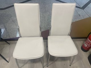 Juego de 2 Sillas blancas