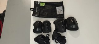 Protecciones infantiles para patinaje y skate. XS.
