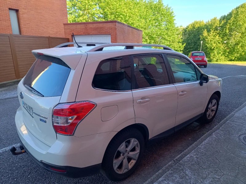 Subaru Forester 2013 - foto 1