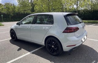 Volkswagen Golf 7 R-LINE 1.5 TSI