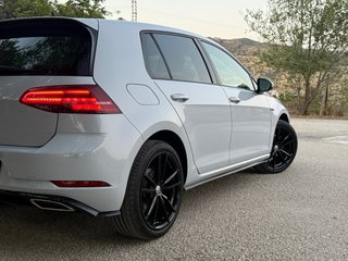Volkswagen Golf 7 R-LINE 1.5 TSI