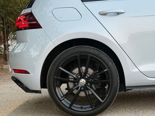 Volkswagen Golf 7 R-LINE 1.5 TSI