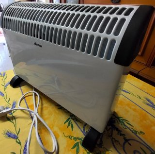 Estufa Eléctrica Tristar Blanca
