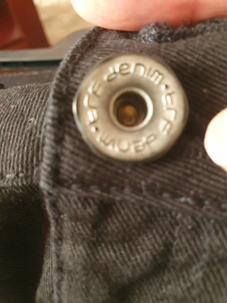 Pantalón vaquero negro elástico T.38