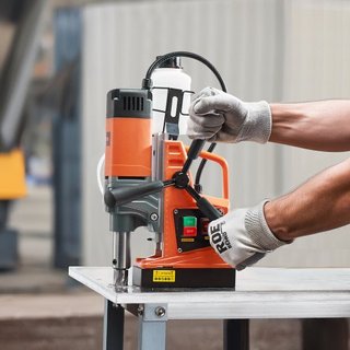 Taladro Magnético, Motor de 1300W, Diámetro de Perforación de 1.6 in, Taladro Magnético Eléctrico Portátil de 2810 lbf, Velocidad Sin Carga de 810 RPM, Máquina de Perforación para Superficies Metá...