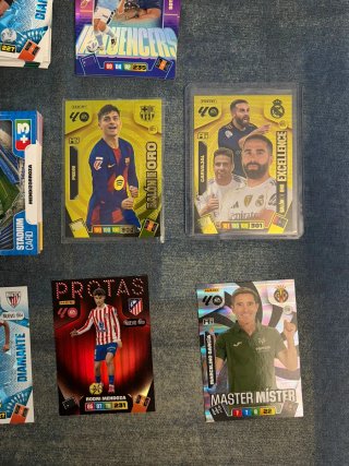 Lote Adrenalyn 25-26 mas de 450 cromos fútbol