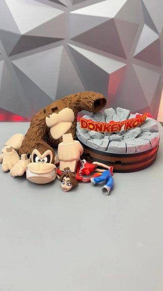 Figura Donkey Kong Bananza.