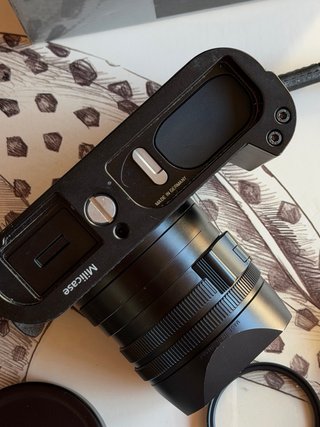 Camara Leica Q2 + Extras