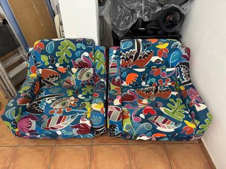 Lote 2 sillones tela estampado