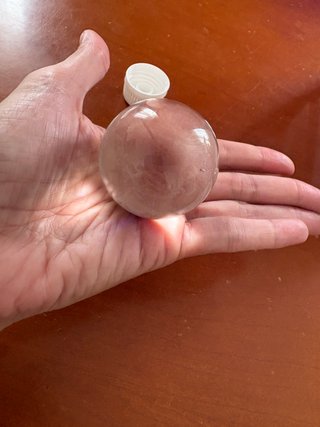 Bola de cristal transparente