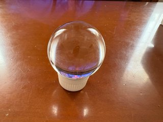 Bola de cristal transparente