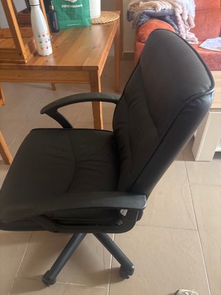 Silla de escritorio negra