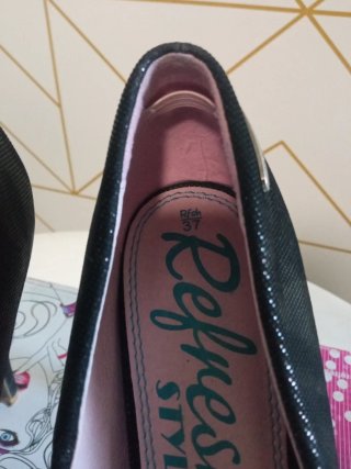 Zapatos Refresh Peep Toe Negros Tacon Talla 37