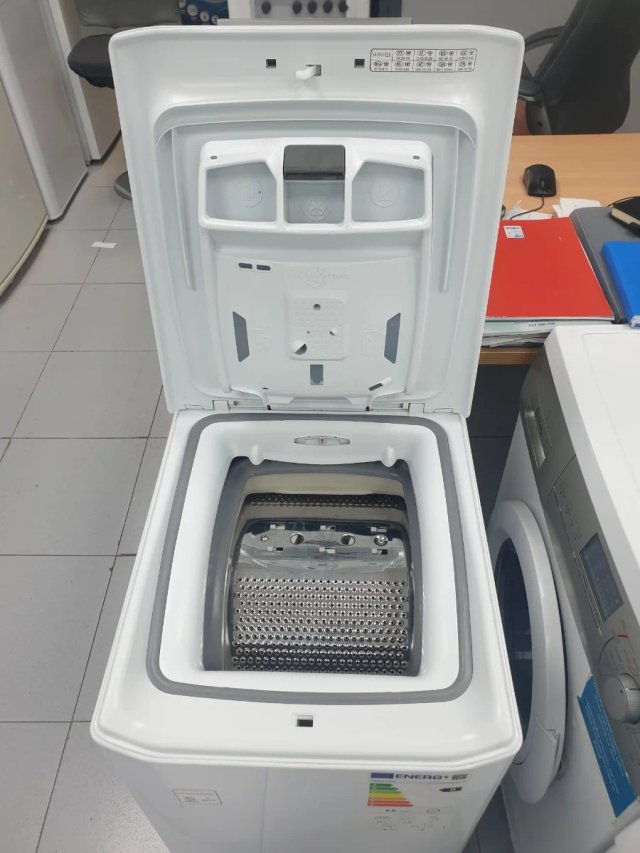 Lavadora otsien hoover Carga Superior 8kg