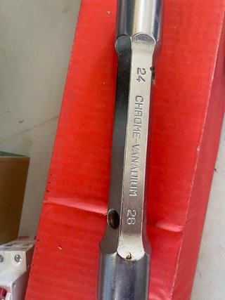Llave de tubo 24-26 Chrome-Vanadium
