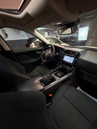 JAGUAR F-PACE 20d PURE AWD 180 CV