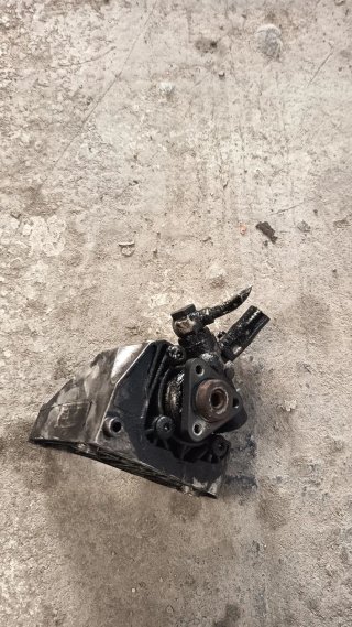 Bomba Dirección E90 m47