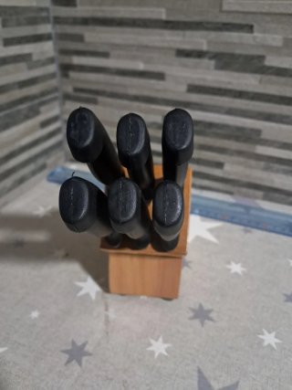 Blocco di coltelli in legno