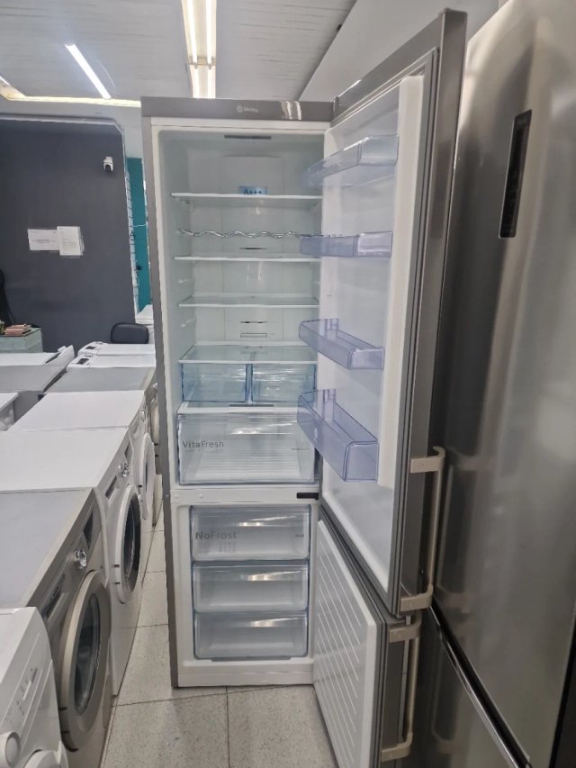 Nevera Balay 2m altura , energética A+++