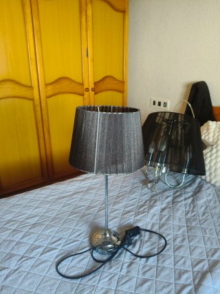 Lámpara de mesa tela y metal Lampara de noche