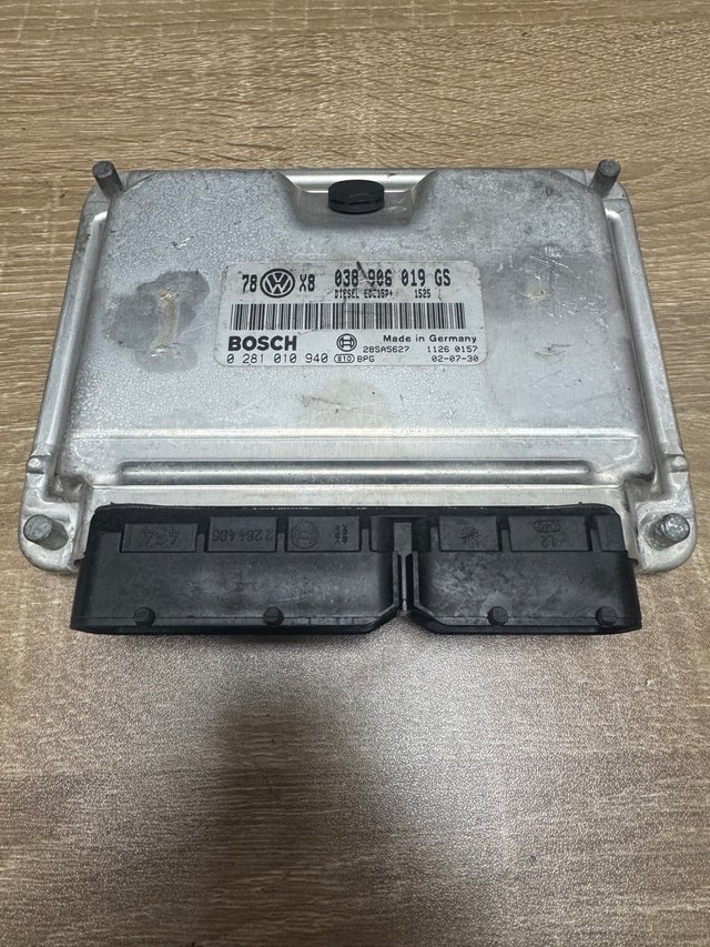 Centralita ECU Bosch EDC15P+  CON INMO OFF