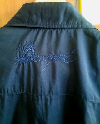 Camisa Desigual Negra con Bordados