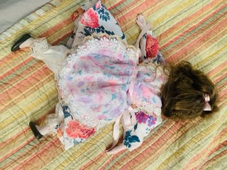 Muñeca de porcelana vintage