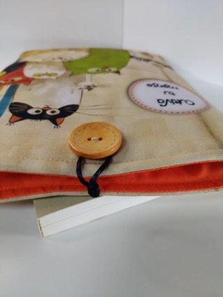 Funda para libros dibujo de gatos de colores.Nuevo