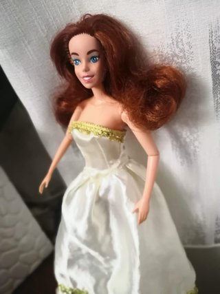 Bambola Anastasia vestito rosa