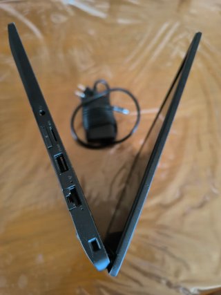 Portátil i7, 16 Gb Ram, 512 Gb SSD M.2.