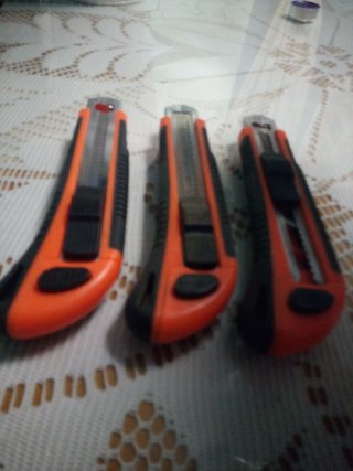 3 Cúteres Naranja y Negro