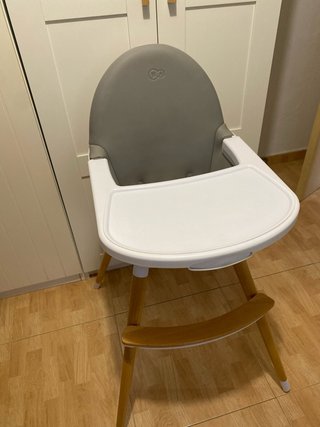 Trona infantil convertible en silla Kinderkraft