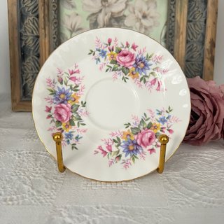 Taza y plato porcelana inglesa Royal Albert