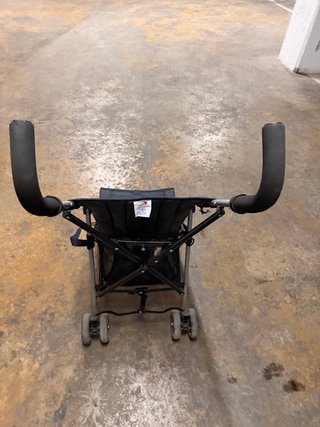Silla de paseo negra