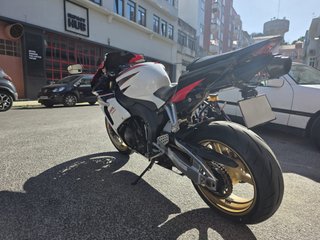 Honda CBR 1000 RR SC57