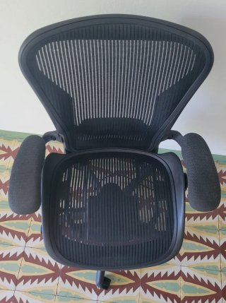 Silla Herman Miller Aeron Classic Negra