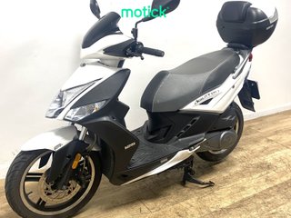 KYMCO AGILITY CITY 125 (TOP CASE)