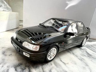 Ford Sierra Cosworth 4x4 1:18 Negro